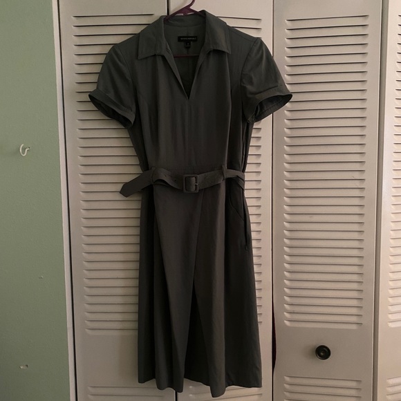 Moss Green Belted Dress from Banana Republic - Picture 2 of 4
